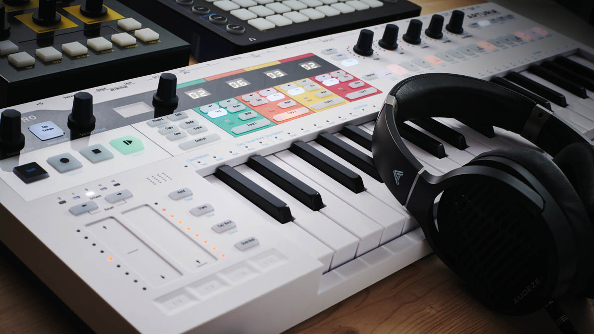 Best MIDI Controllers and Affordable MIDI Keyboards for Music Production in 2025