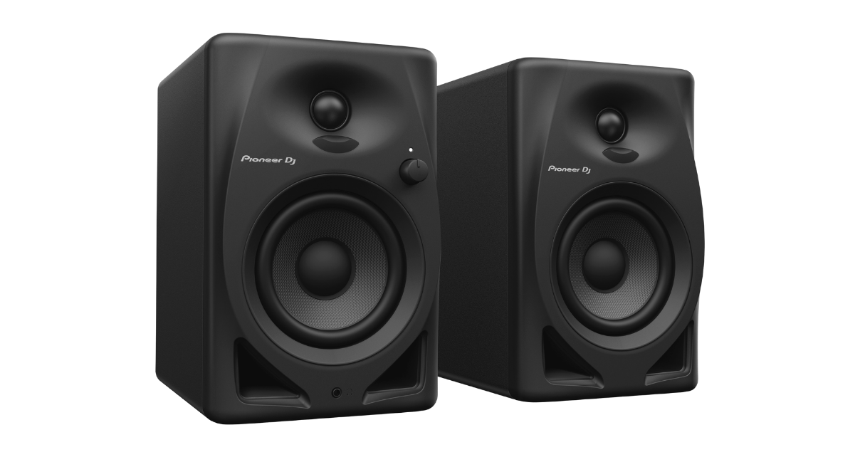 Pioneer DJ DM-40D Monitor Speakers Review: DJ/Producer Speakers with Mode Switching